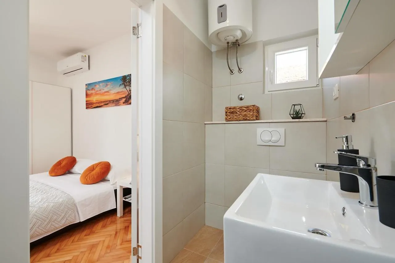 Apartmani Draga Trogir