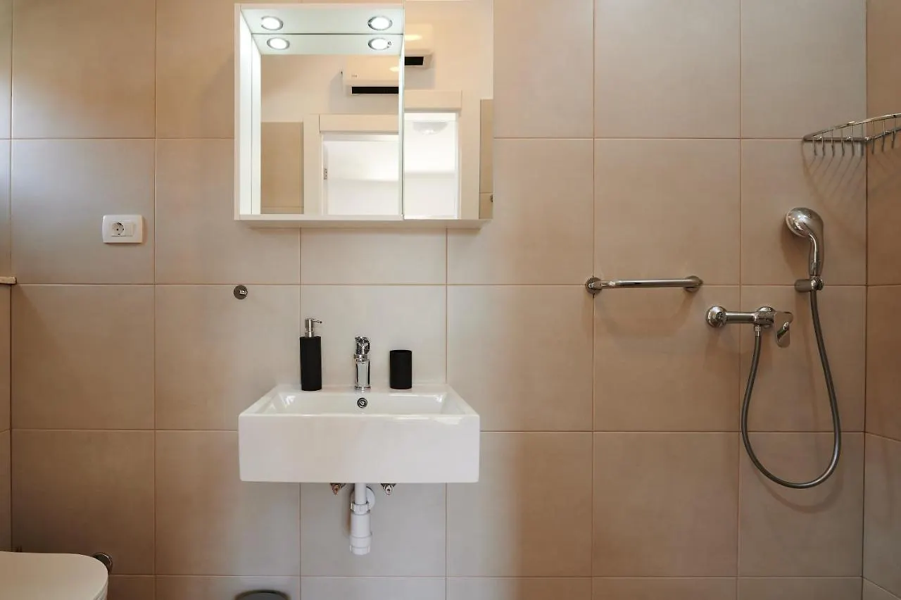 Apartmani Draga Trogir Apartmán